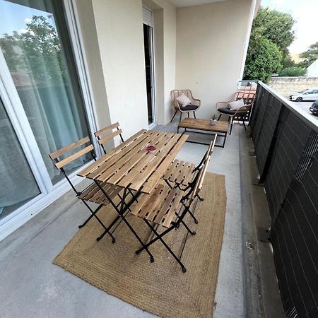 Joli Appt 45 M2 Avec Terrasse Leilighet Lunel  Eksteriør bilde