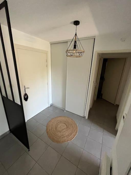 Joli Appt 45 M2 Avec Terrasse Leilighet Lunel  Eksteriør bilde