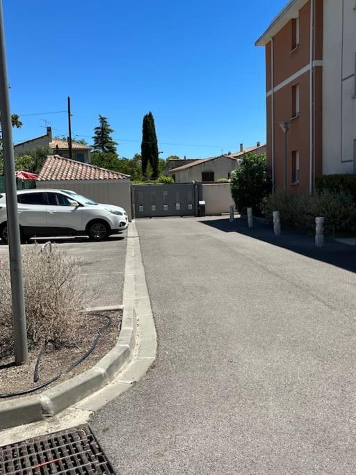 Joli Appt 45 M2 Avec Terrasse Leilighet Lunel  Eksteriør bilde